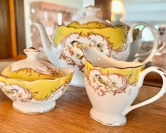 Vintage Grace's Teaware birds yellow