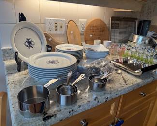 Collection of Plates, Measuring Cups & Bowls
