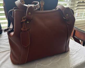 Liz Claiborne Leather Traveller's Pouch