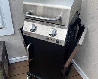 Char-Broil Performance 2 Burner Gas Grill