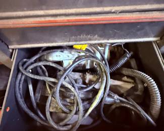 Drawer Lot with Power Tool & Cords – Hampshire IL Estate Sale
Contains an electric power tool with multiple heavy-duty cords and wiring. Ideal for workshop or garage use. #AuntBeesEstateSale Hampshire, Illinois.
