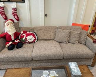 Couch. Sturday. In good condition. Needs to be cleaned. Great for a lake/country weekend house.