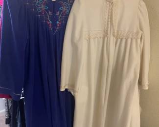 Ladies Robes - Size M
