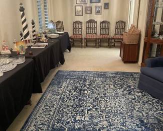 Area Rug - Full view Living / Dining room.