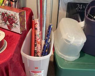 Holiday storage units