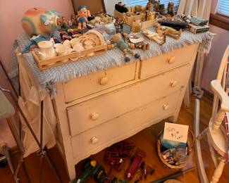 Antique children’s room