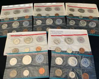 DE242Five 1964 US Coin Sets