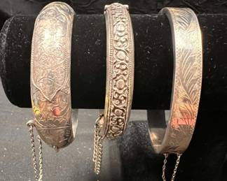 DE219Vintage Sterling Hinged Bracelets