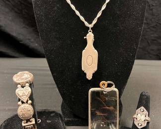 DE223Vintage Silver Assortment