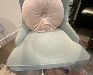 Desk chair