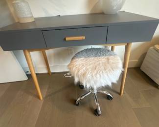 Desk / vanity with stool
