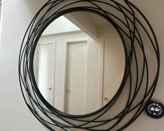 Wall mirror