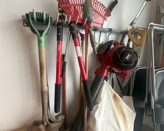 Lawncare tools