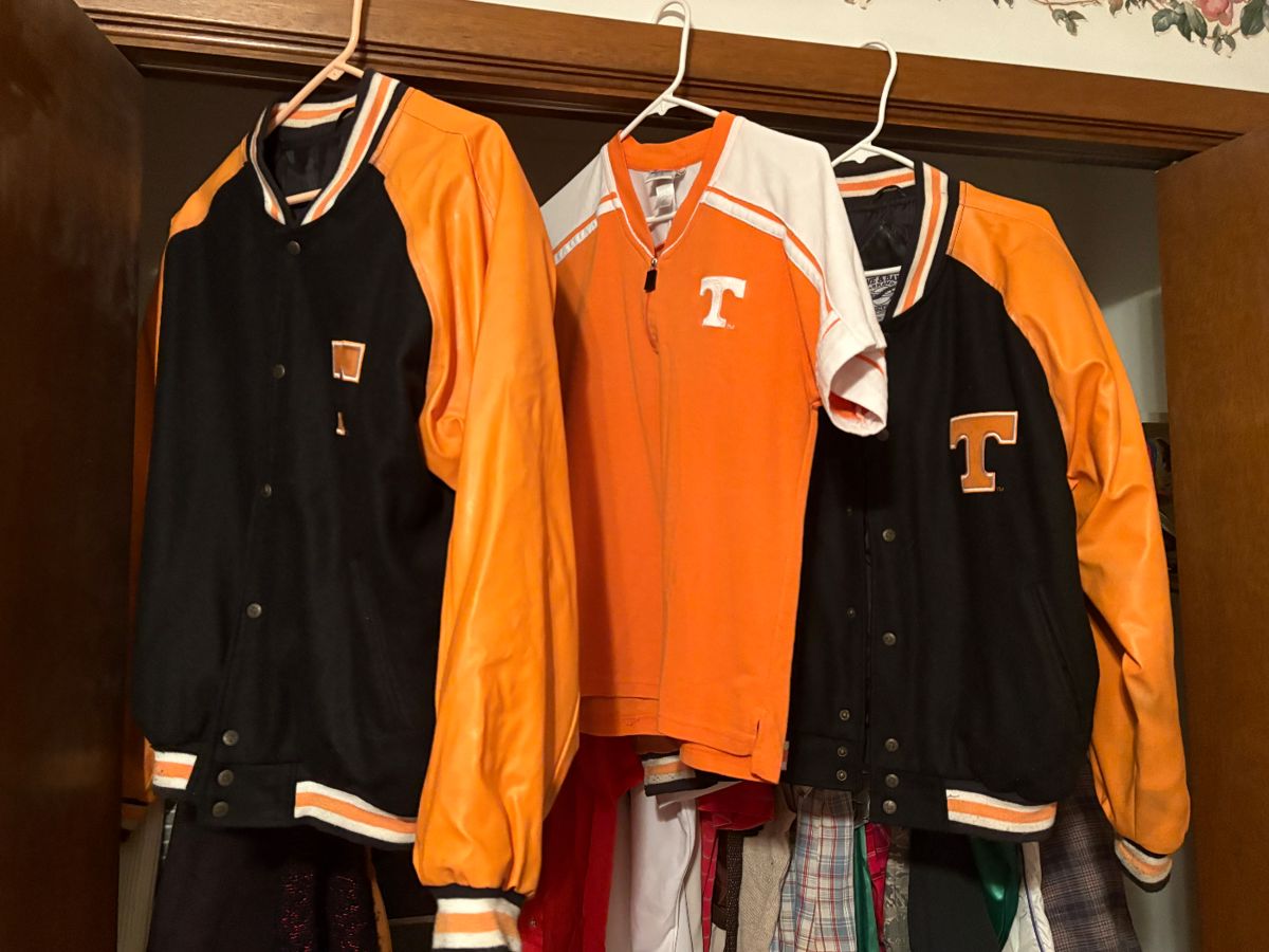 University of Tennessee Volunteer collectibles
