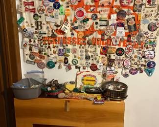 Various pins, patches