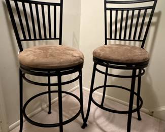High standing chairs