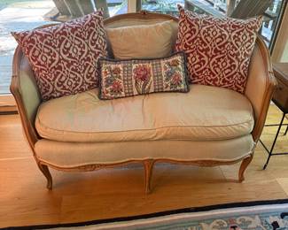 French Style Sofa - $450
All
Pillows included 
Great condition 
51 long 
22 deep
