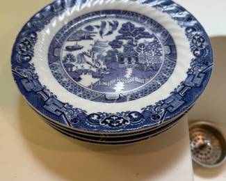 Royal Culberthson- set of luncheon plates $25 for all 