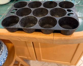 Griswold Muffin Pan$40