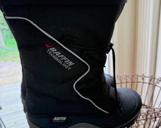 winter boots mens 8 $10