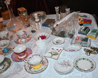 Tea cups