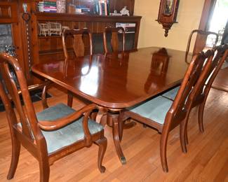 Dining Table and Chairs 