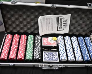 Portable Poker Chip set in case