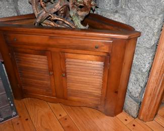 Vintage Wood Corner planter cabinet