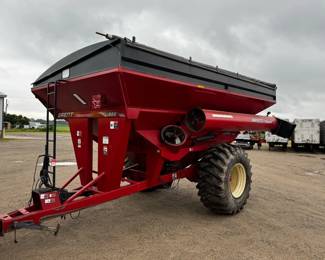 Brent Unverferth 880 Grain Cart