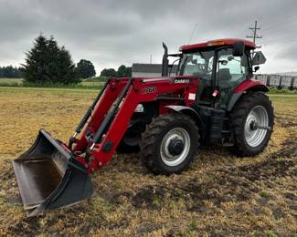 Case IH 125 Puma Tractor With Case L760 Loader