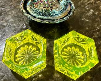 Miniature carnival glass hen bowl with vaseline glass salt cellars