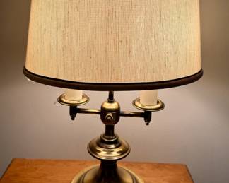 Brass candelabra lamp