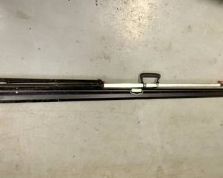 Apollo tripod projection screen