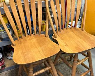 High-back bar stools