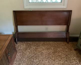 FULL size simple bed frame 