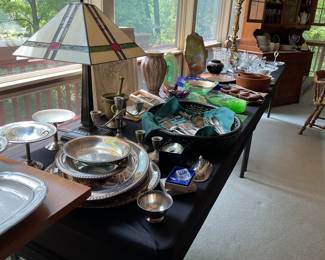 Weighted silver, Silver plated pieces, Paul Sahlin Tiffany style lamp, Depression glass etc