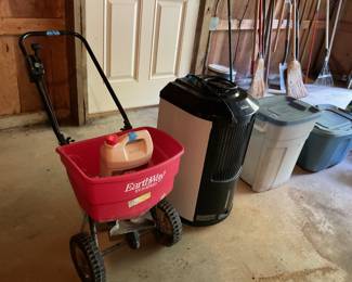 Seeder, dehumidifier 
