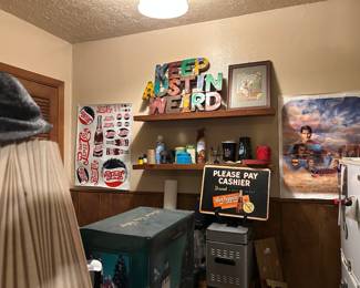 Many vintage advertising items