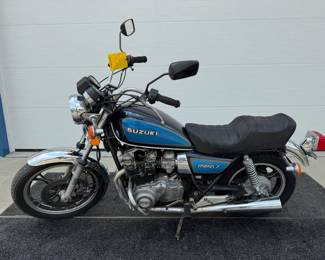 1982 Suzuki VS 650L Motorcycle 