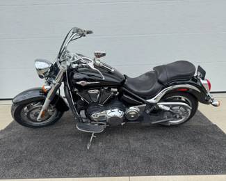 2008 Kawasaki Vulcan 2000 Motorcycle 