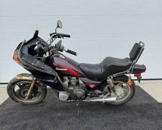1984 Kawasaki LTD700 Motorcycle