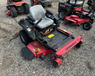 Gravely ZT48XL zero turn mower with 48" deck