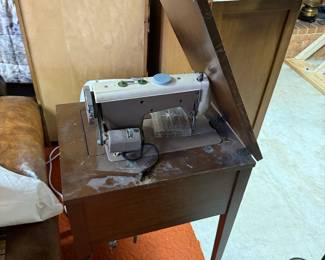sewing machine