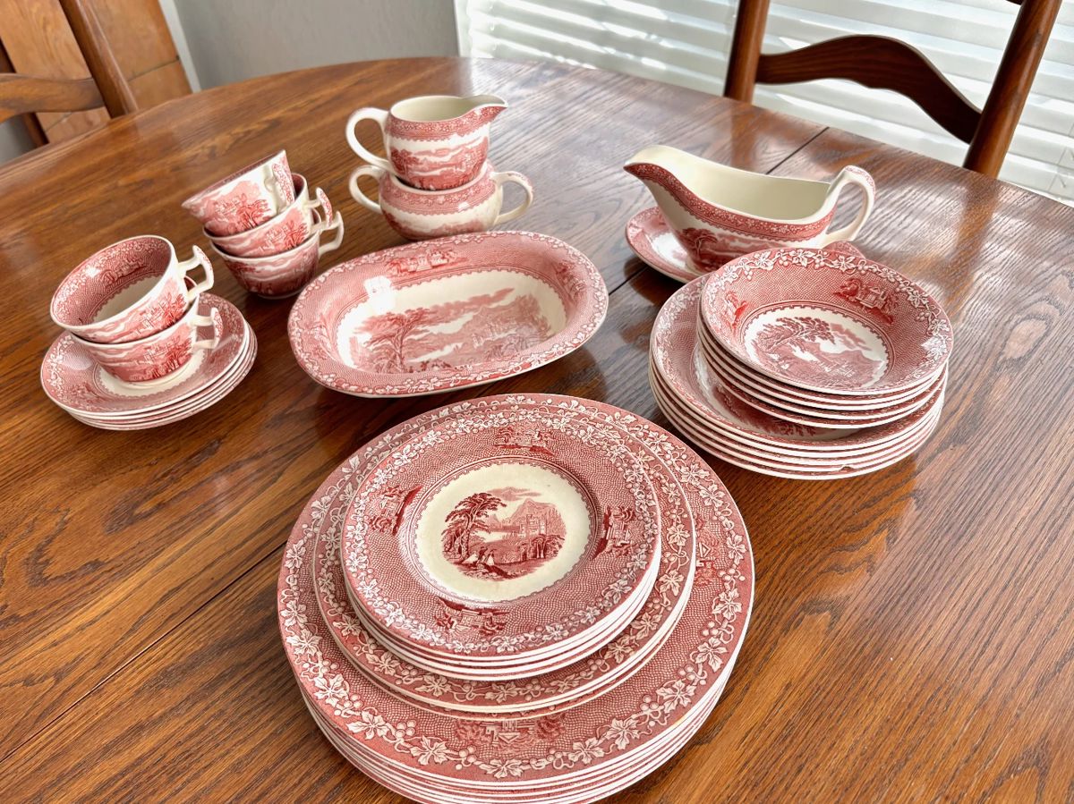 Staffordshire "Jenny Lind" Dinnerware