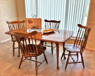 Drop Leaf Dinette Set