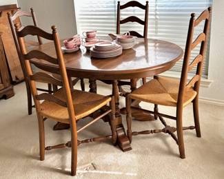 Dining Room Set, 2 Leaves