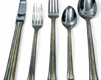 Set of 10 Mikasa Newport Gold 5pc Place Setting/50pc Flatware Set