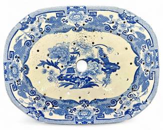 Mason’s Ironstone Meat/Fish Strainer, 1813–1820