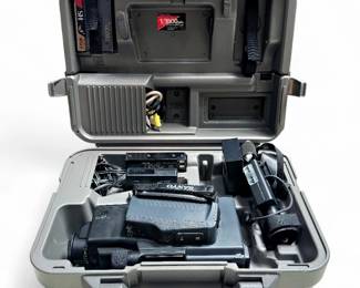 Sanyo Vision 8 8mm Video Camcorder