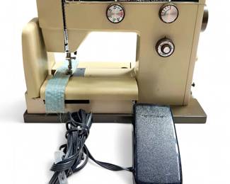 Riccar 808E Sewing Machine